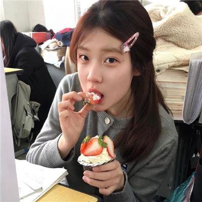 四位师姐你们正常点